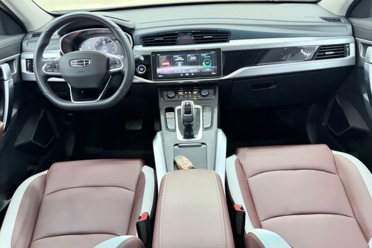 Used Geely Auto Emgrand X7 Sport 2022 1.8TD DCT Zhiya Trim
