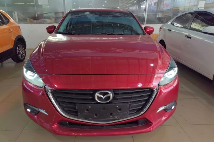 Used Mazda 3 Axela 2017 Sedan 1.5L Automatic Luxury Model Emission Standard China V Front