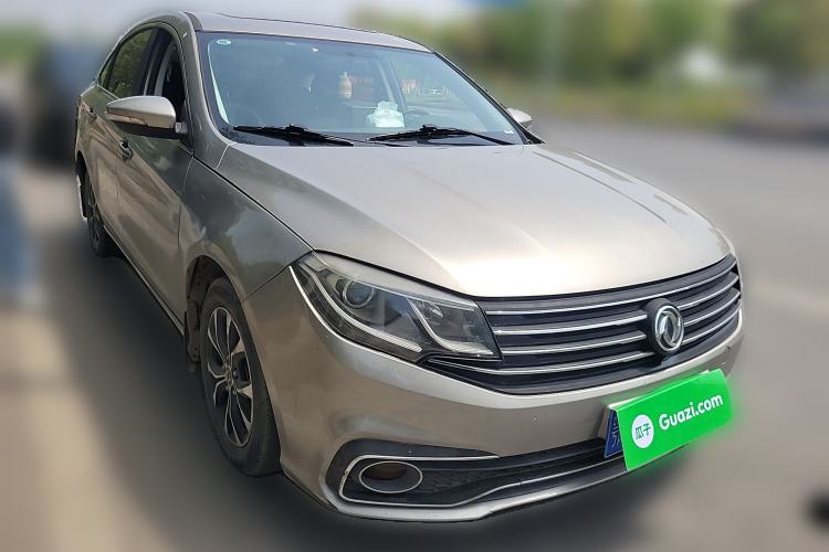 Used FORTHING Joyear S50 2017 1.6L CVT Luxury Model Front Right 45 Deg