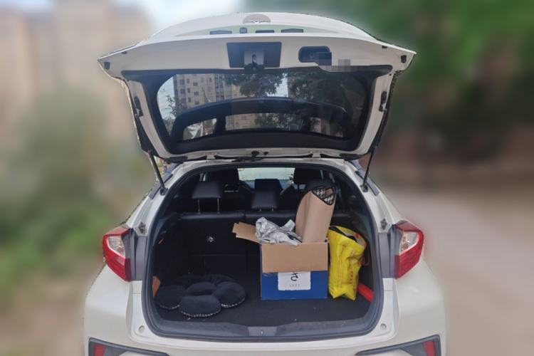 Used Toyota C-HR 2020 2.0L Leading Edition Trunk