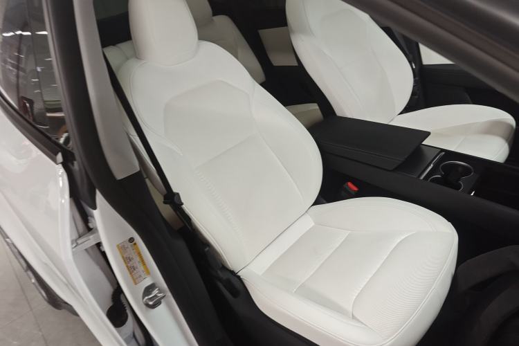 Used Tesla Model Y 2025 Rear-Wheel Drive First Edition