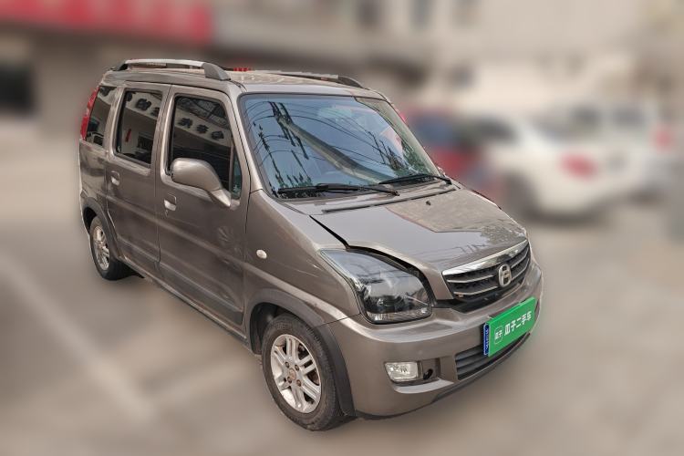 Used Suzuki Wagon R X5 2013 Luxury Edition 1.4L Standard Model Front Right 45 Deg