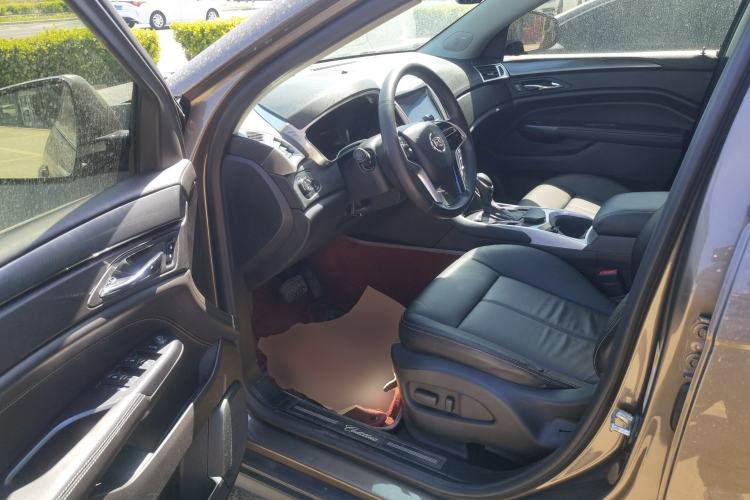 Used Cadillac SRX 2015 3.0L Comfort Version Driver Seat