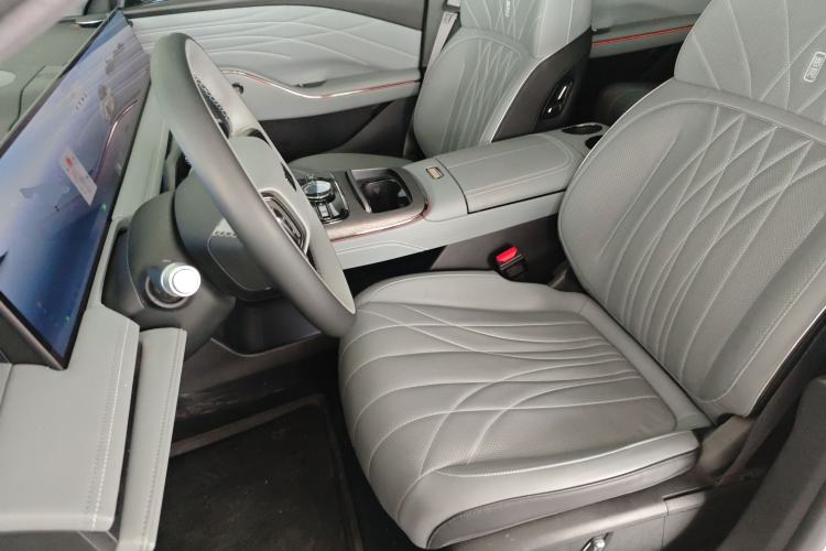 Used Geely Galaxy E8 2025 700 km Long-Range Intelligent Driving Version