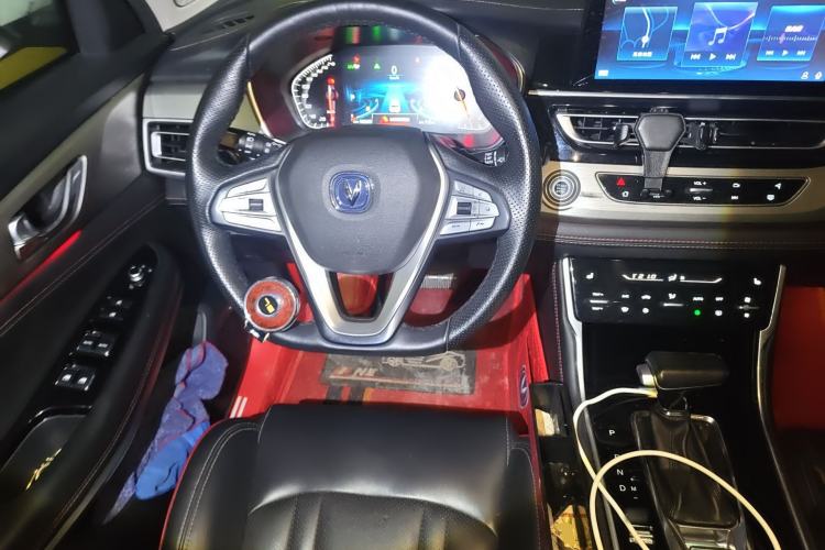 Used CHANGAN CS75 2018 280T Automatic Yazi Model China V Standard Steering Wheel