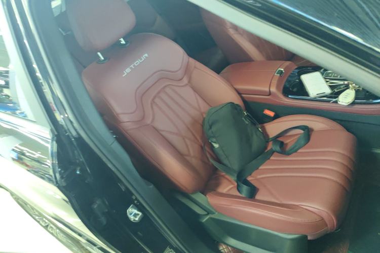 Used JETOUR X70 PLUS 2024 Champion Edition 1.5T DCT Champion PRO 5-Seater