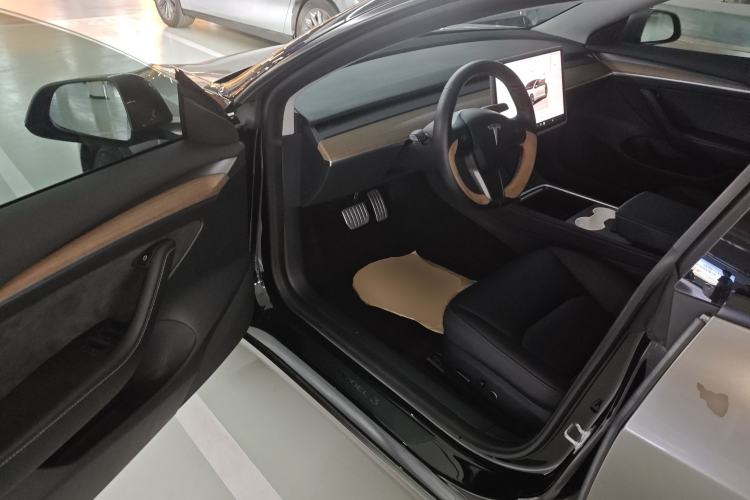 Used Tesla Model 3 2022 Rear-Wheel-Drive Version
