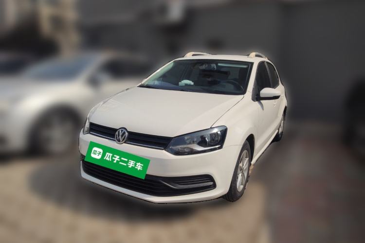 Used Volkswagen Polo 2016 1.4L Manual Fashion Model
