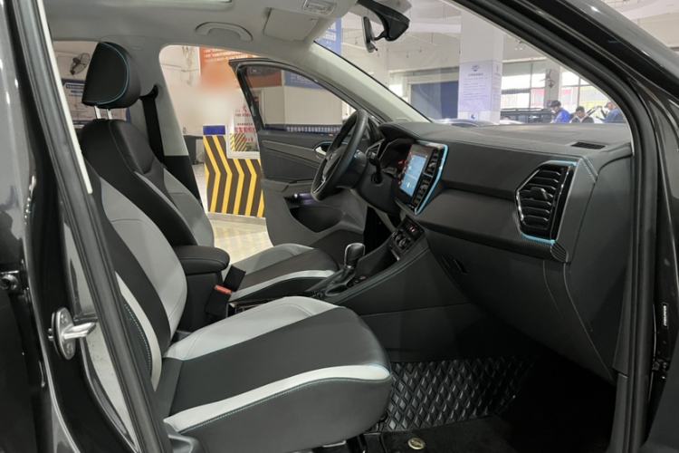 Used Jetta VS5 2022 280TSI Automatic High-Gloss Enjoyment Model Interior 9