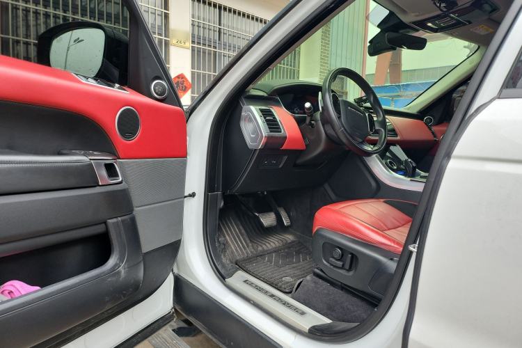 Used Land Rover Range Sport 2021 3.0 L6 YAO Black Edition Driver Seat