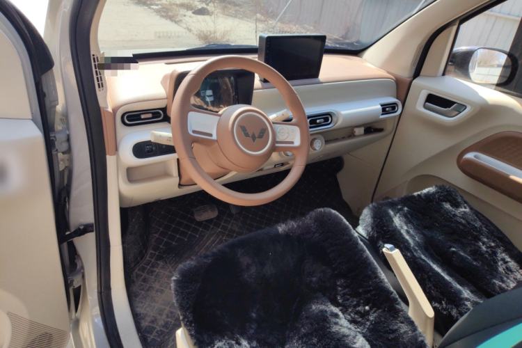 Used Wuling Hongguang MINIEV 2024 3rd Generation 215km Youth Edition
