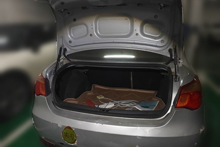 Used Roewe 550 2012 550 1.8L Automatic Value Edition
