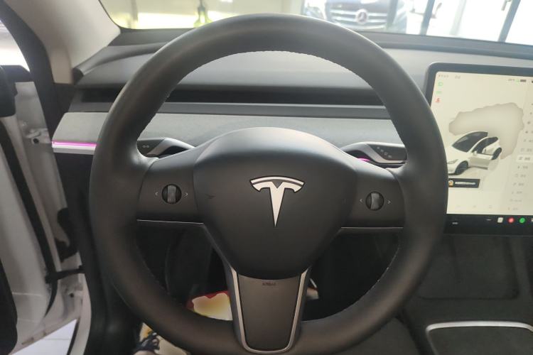 Used Tesla Model Y 2024 Rear-Wheel-Drive Version