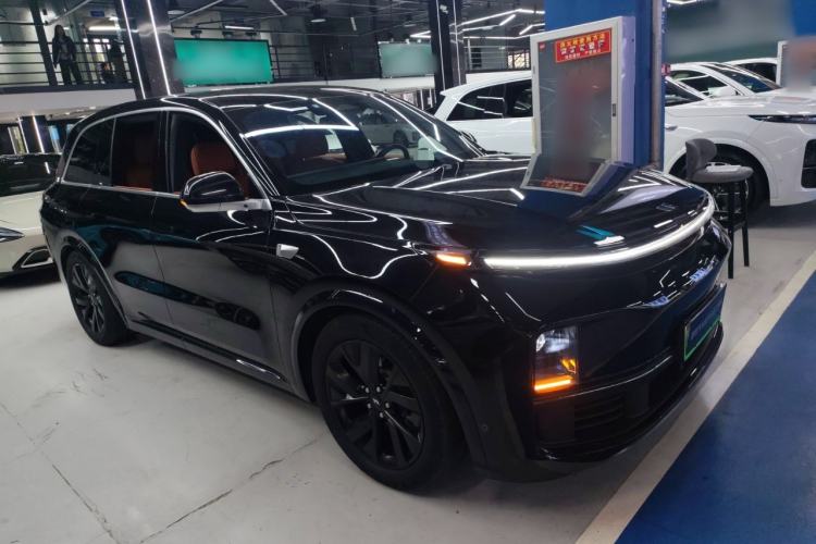 Used Li Auto L8 2023 Pro Model