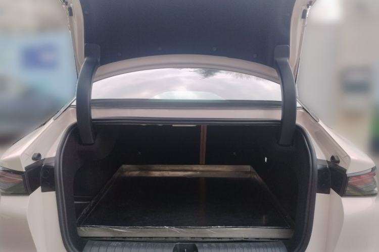 Used ARCFOX Alpha S5 2024 560MAX 185kW