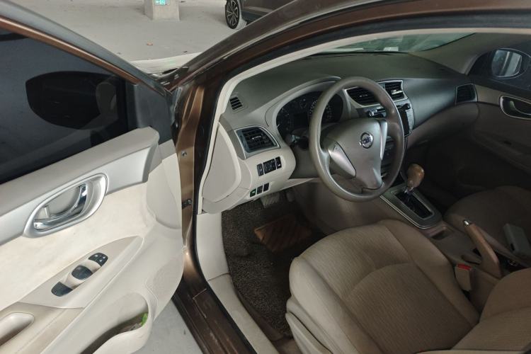 Used Nissan Sylphy 2012 1.6XE CVT Comfort Edition Driver Seat