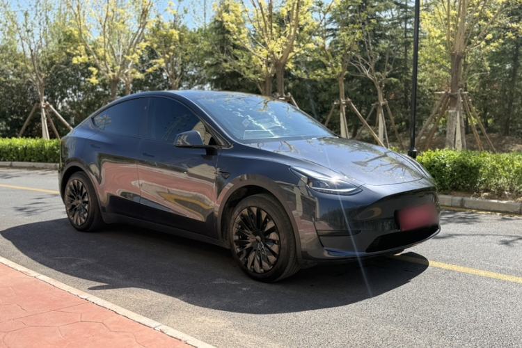Used Tesla Model Y 2024 Rear-Wheel-Drive Version
