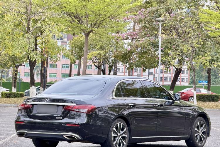 Used Mercedes-Benz E-Class New Energy 2022 Facelift E 350 e L Plug-in Hybrid Sedan Exterior 5