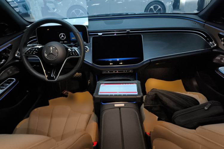 Used Mercedes-Benz E-Class 2025 Refresh E 300 Fashion Edition Sport Version
