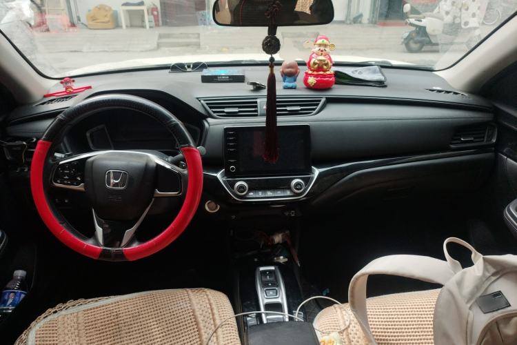 Used Honda Crider 2022 1.5L Rui Luxury Edition Center Console
