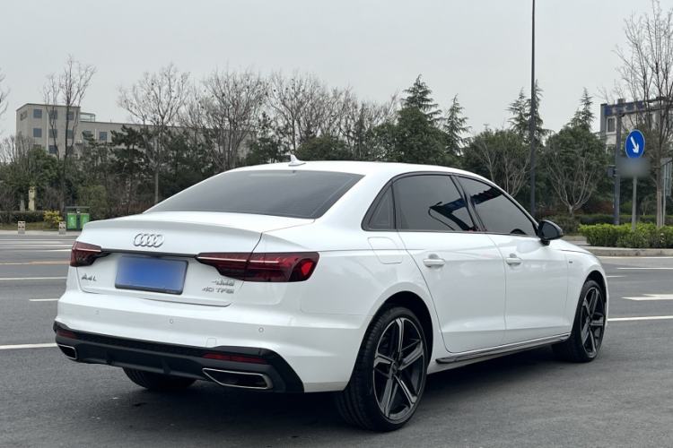 Used Audi A4L 2024 40 TFSI Luxury Dynamic Edition
