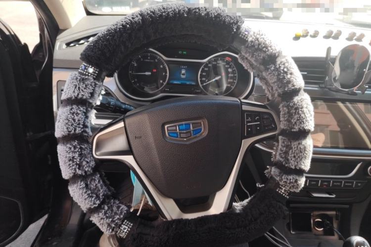 Used Geely Auto Emgrand 2017 Sedan Million Edition 1.5L Manual - Upward Version
