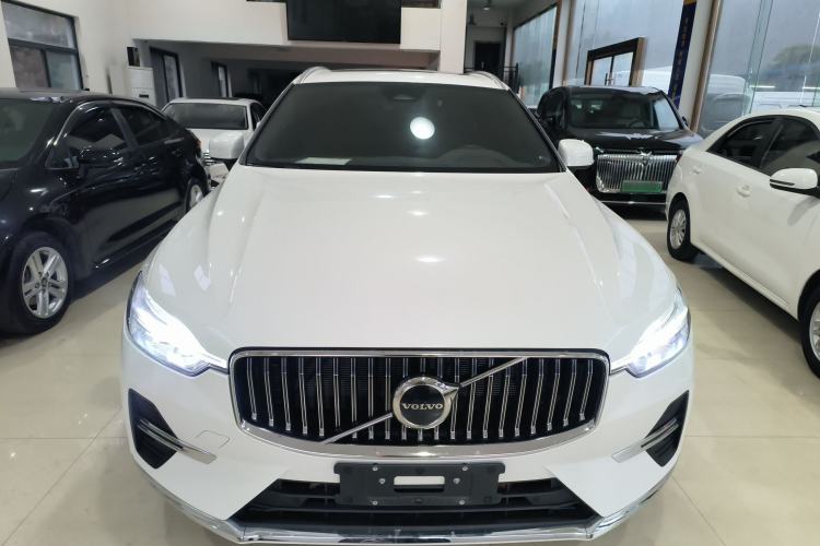 Used Volvo XC60 2024 B5 4x4 Smart Luxury Edition