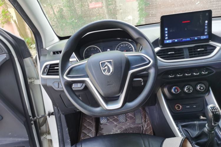 Used Baojun 530 2018 1.5T Manual Comfort Version China V
