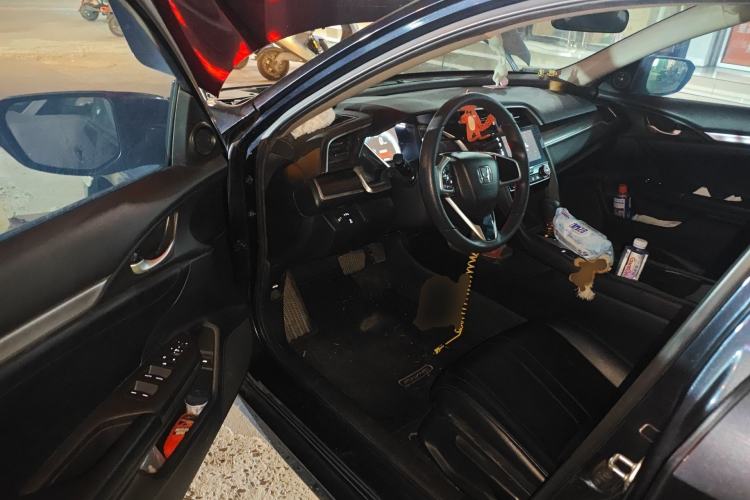 Used Honda Civic 2019 220TURBO CVT Dynamic Edition China V Driver Seat