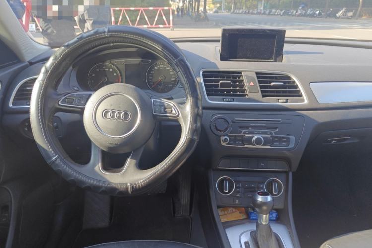 Used Audi Q3 2018 30th Anniversary Edition 30 TFSI Fashion Model
