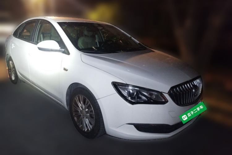 Used Buick GT 2017 15N Automatic Elite Version Front Right 45 Deg