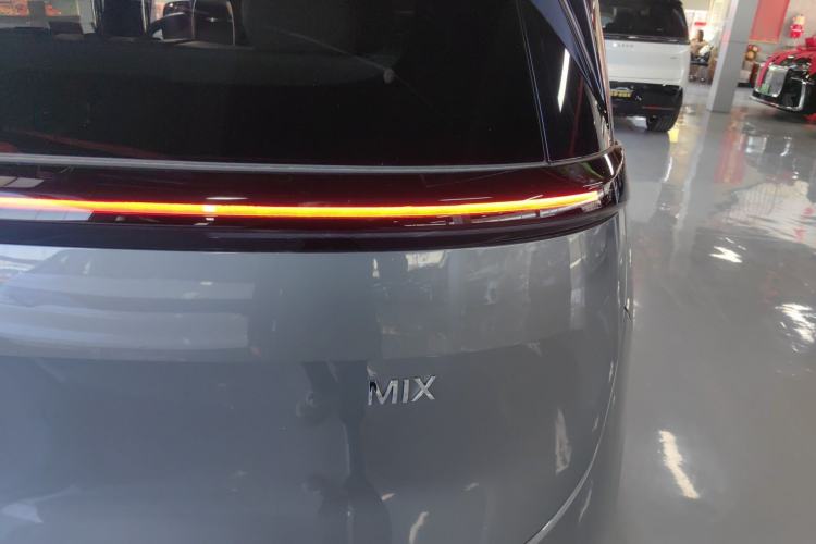 Used Zeekr MIX 2025 Intelligent Driving Version
