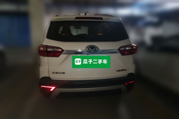 Used HYOSOW S3 2016 S3L 1.5L Manual Prestige Edition Rear