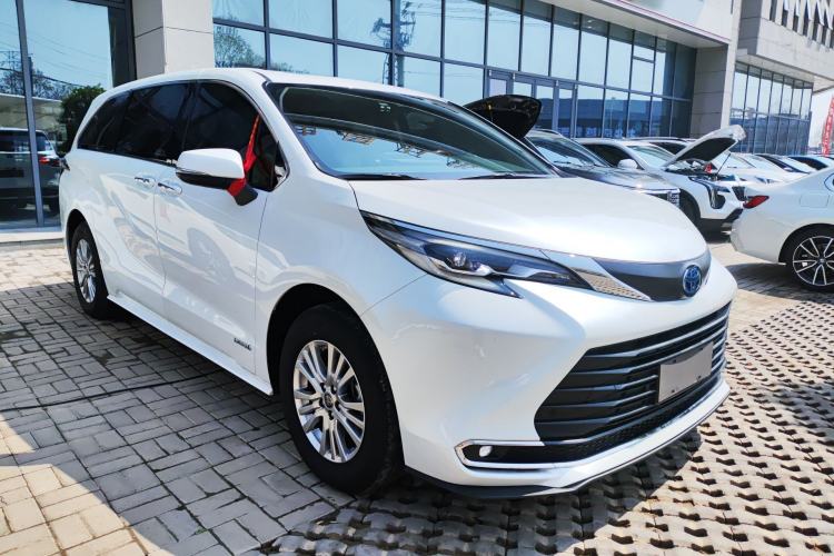 Used Toyota SIENNA 2021 2.5L Hybrid Comfort Edition
