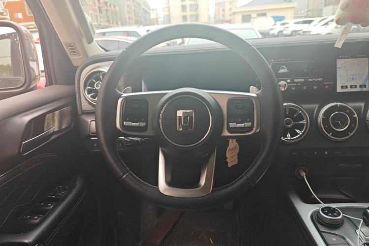 Used Tank 300 2023 City Edition 2.0T—Stylish as Ever Steering Wheel