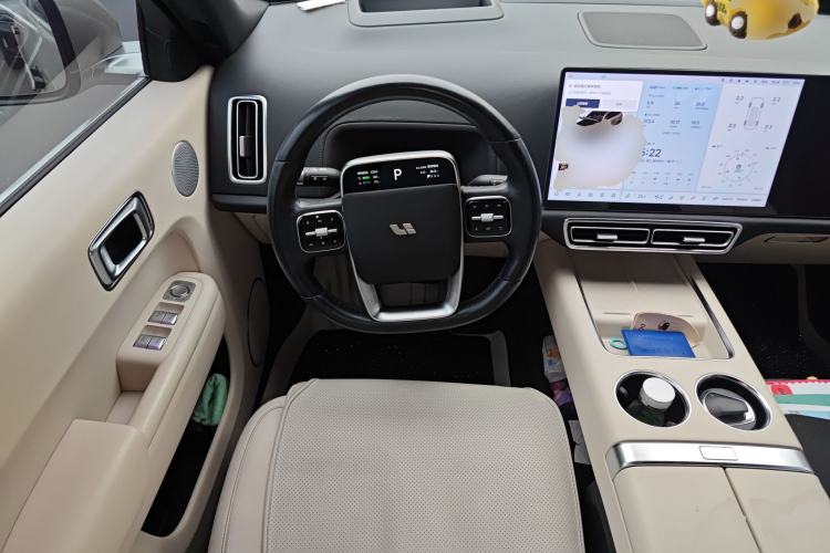 Used Li Auto L9 2022 Max model
