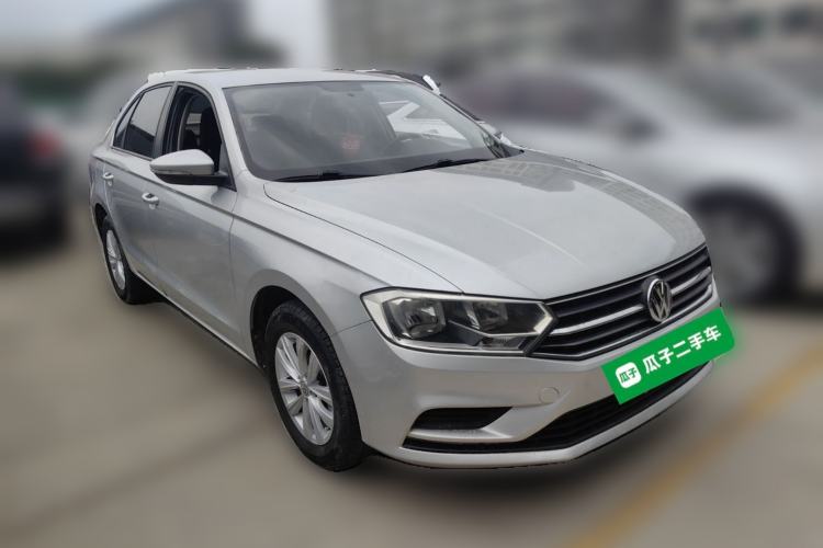 Used Volkswagen Bora 2018 1.5L Manual Fashion Model Front Right 45 Deg