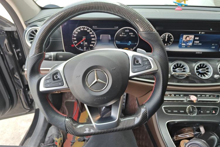 Used Mercedes-Benz E-Class 2018 Restyled E 300 L Sporty and Stylish Edition Steering Wheel