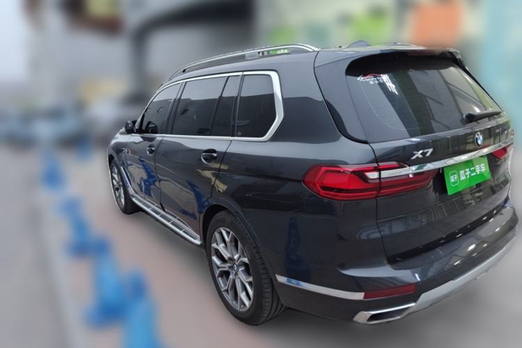 Used BMW X7 2019 xDrive40i Luxury Package with Leading Features