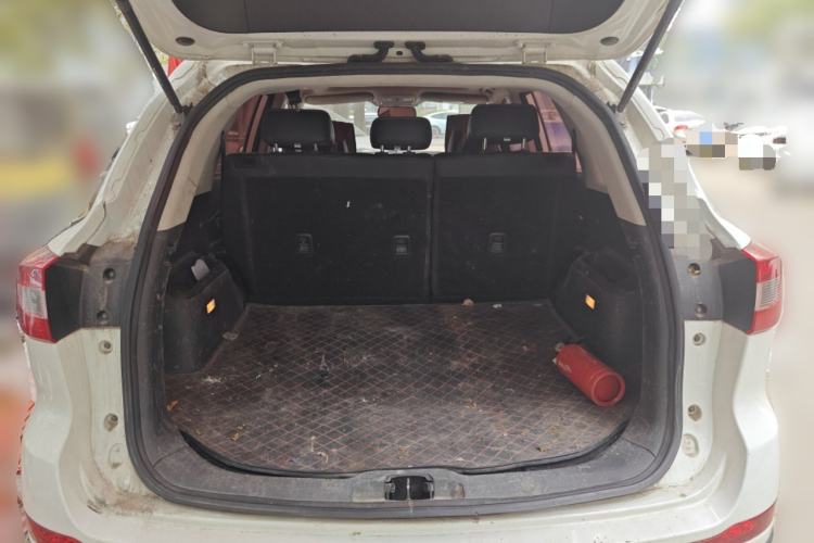 Used HYOSOW S6 2016 1.5T Manual Leading Model Trunk