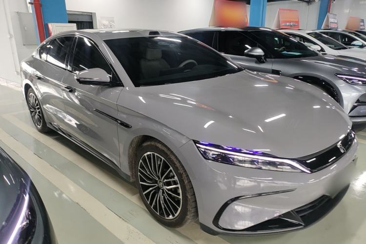 Used BYD Han 2025 DM-i Intelligent Driving Edition 125KM LiDAR Flagship Model
