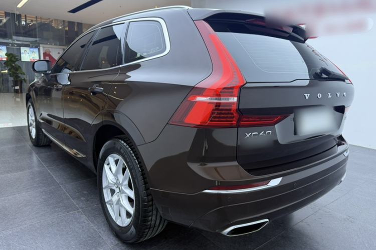 Used Volvo XC60 2021 T5 4x4 Smart Luxury Edition