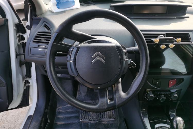 Used Citroen C-Quatre 2013 Sedan 1.6L Manual - Prestige Model Steering Wheel