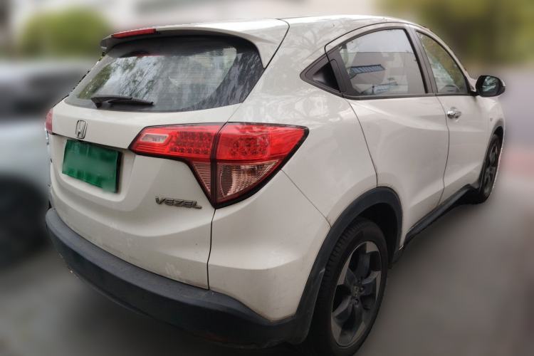 Used Honda Vezel 2016 1.8L CVT Front-Wheel Drive Pioneer Edition