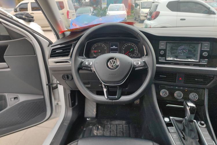 Used Volkswagen Sagitar 2019 200TSI DSG Comfort Version China VI Standard Steering Wheel