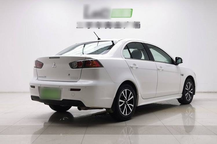 Used Mitsubishi Lancer EX 2015 1.8L CVT ZhiShang Edition China V Standard
