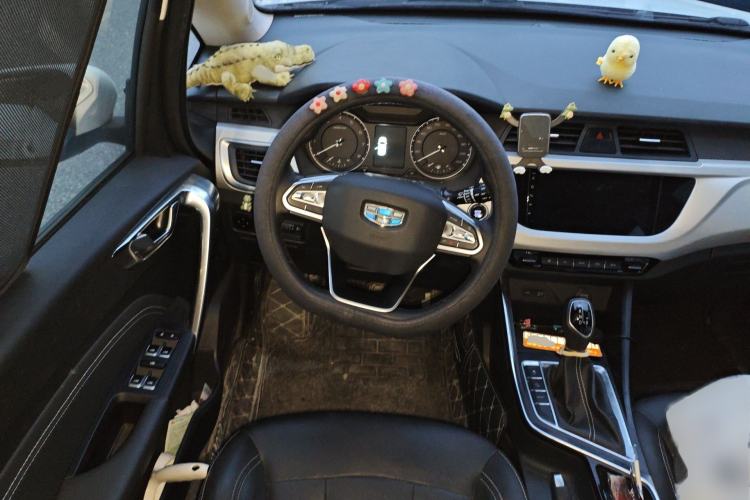 Used Geely Auto Vision X3 2019 Upgraded Model 1.5L CVT Elite Version