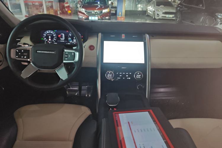 Used Land Rover Discovery 2021 360 PS R-Dynamic SE