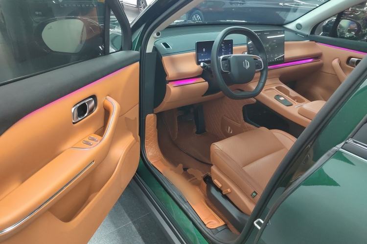 Used Leapmotor C16 2024 Range-Extended 200 Luxury Edition