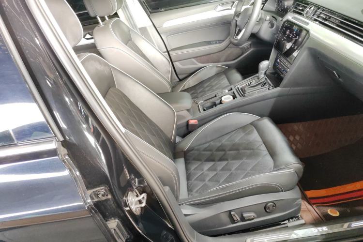 Used Volkswagen Magotan GTE Plug-in Hybrid 2022 GTE Luxury Model